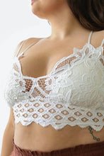 Load image into Gallery viewer, X-Large Padded Crochet Lace Longline Bralette