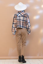 Load image into Gallery viewer, Plaid Crop Shirt Jacket