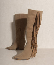 Load image into Gallery viewer, OASIS SOCIETY OUT WEST - Knee-High Fringe Boots
