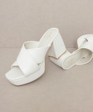 Load image into Gallery viewer, OASIS SOCIETY Carmen - Chunky Platform Mule Heel