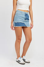 Load image into Gallery viewer, PATCH WORK DENIM MINI SKIRT
