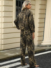 Load image into Gallery viewer, Pocketed Leopard Long Sleeve Denim Jacket