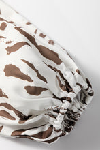 Load image into Gallery viewer, Khaki Leopard Print Split Neck Balloon Sleeve Blouse