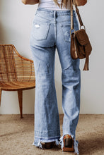 Load image into Gallery viewer, Raw Hem Bootcut Jeans with Pockets