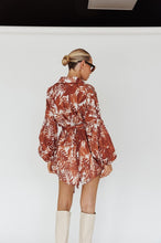 Load image into Gallery viewer, Leaves Print Puff Sleeved Romper