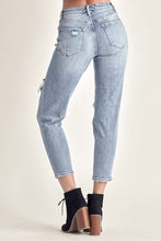 Load image into Gallery viewer, RISEN Distressed Slim Cropped Jeans