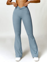 Load image into Gallery viewer, Twisted High Waist Active Pants with Pockets